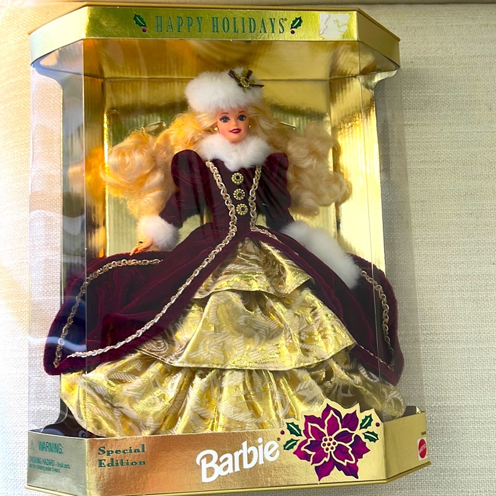 Happy Holidays Barbie Vintage 1996!  NIB